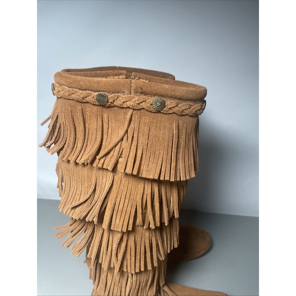 Minnetonka Moccasins 1652 Women's 5 Layer Fringe Calf High Boots Size 6 - Picture 2 of 8